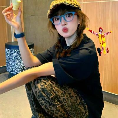 身为天才，我居然是全家最弱的